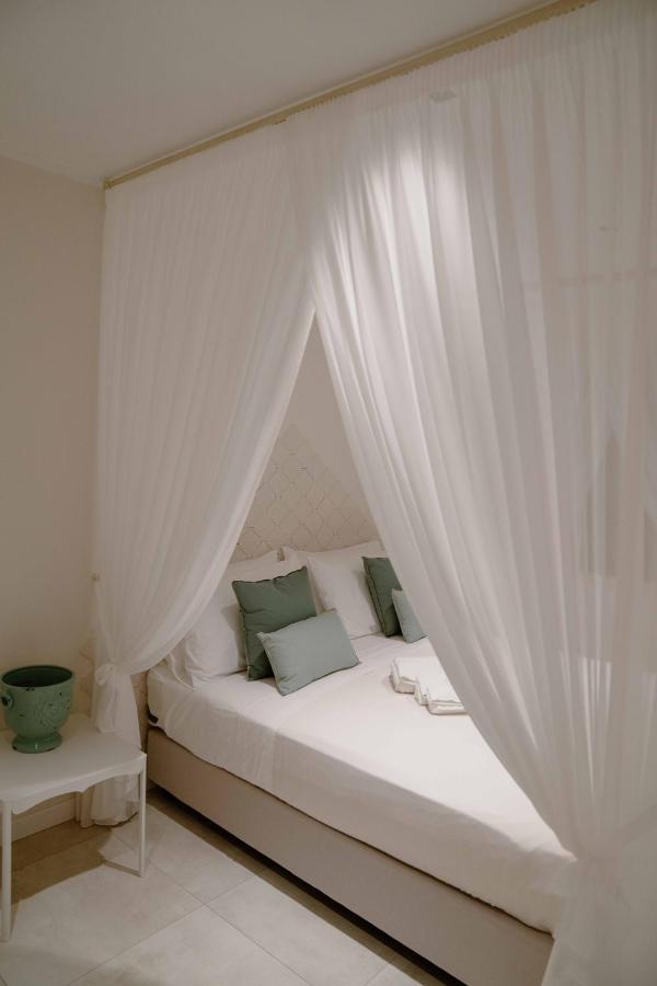 Dimora Manfredo Eco B&B Luxury 산 니콜라 아르첼라 외부 사진